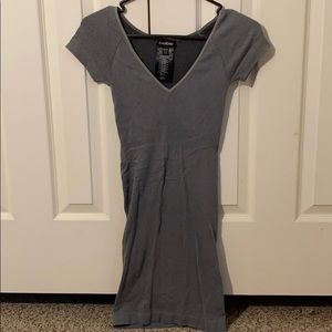 BEBE light weight dress!